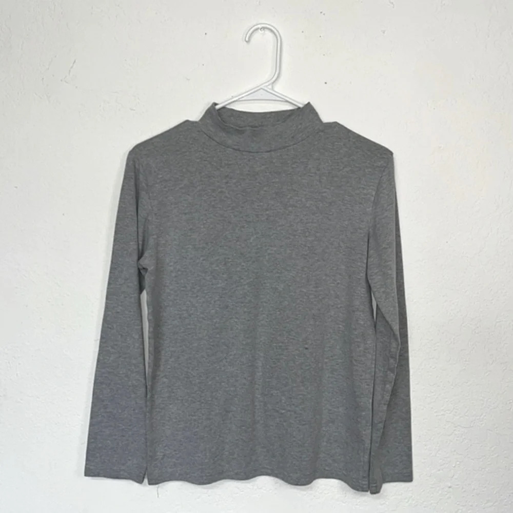 Imperfect Kuegou top medium mock neck long sleeve neutral shirt‎ layering piece